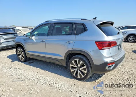 2024 Volkswagen Taos Se z USA, uszkodzony, nr VIN 3VVSX7B26RM028814